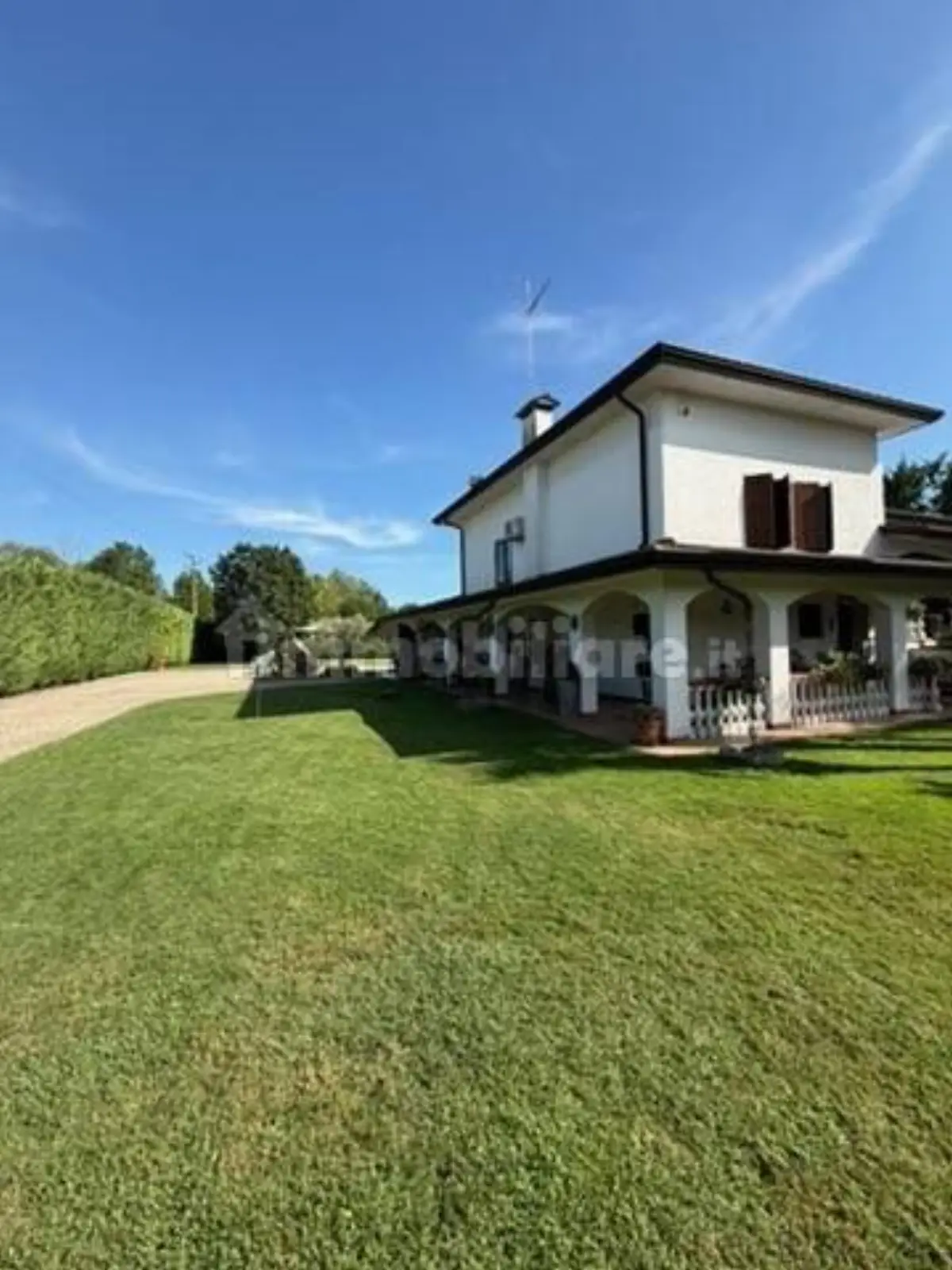 Villa unifamiliare a Pocenia: Terreno (2/46)