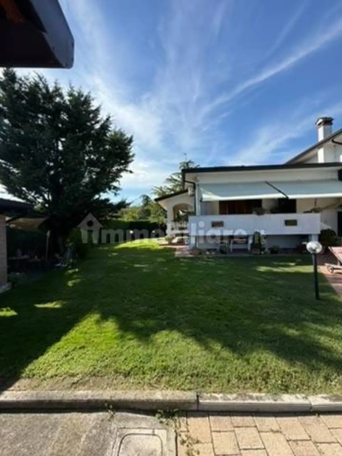 Villa unifamiliare a Pocenia: Giardino (4/46)