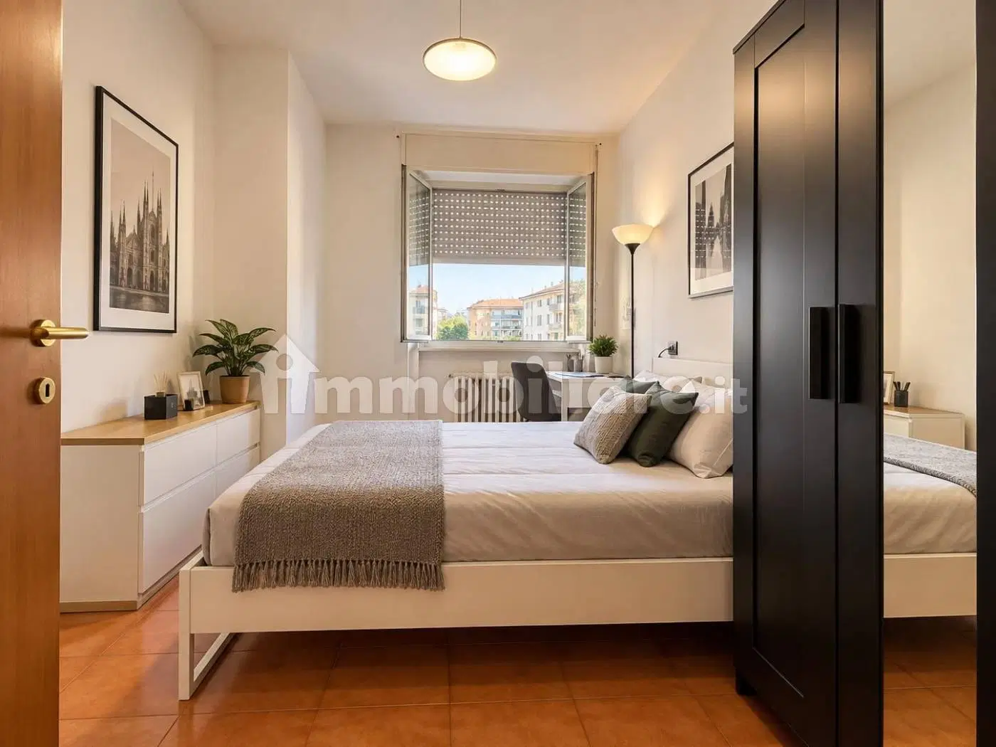 Appartamento a Milano: Camera da letto (5/13)