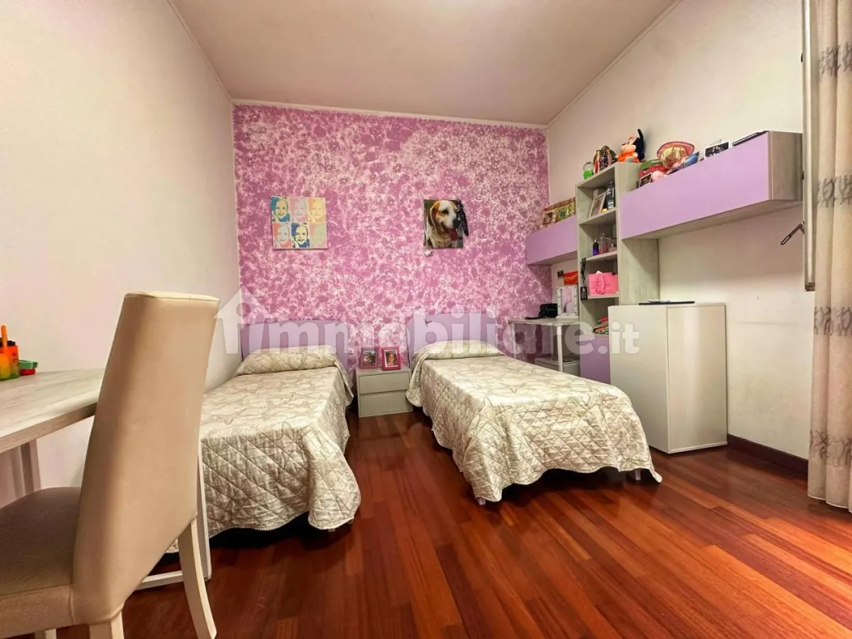 Apartment in Cesano Boscone: Bedroom (5/16)